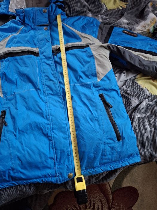 Продам лижний костюм