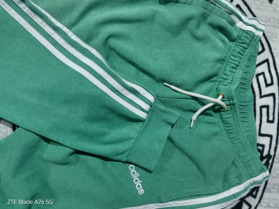 Спортивные оригинальные   adidas спорт штаны