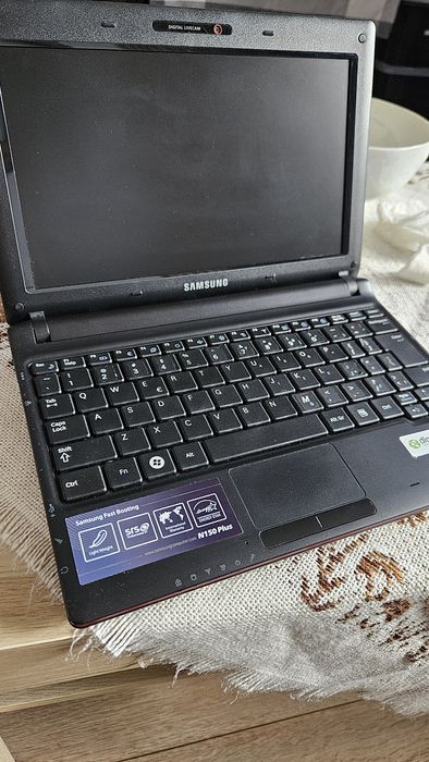 Laptop Netbook Samsung N150 Plus 2GB RAM