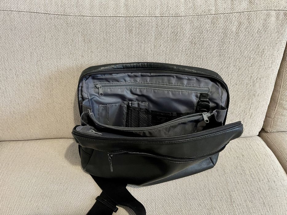 Mala portátil pequeno homem Jost pele genuina em bom estado