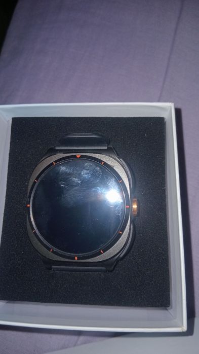 Смарт годиник стані на фото