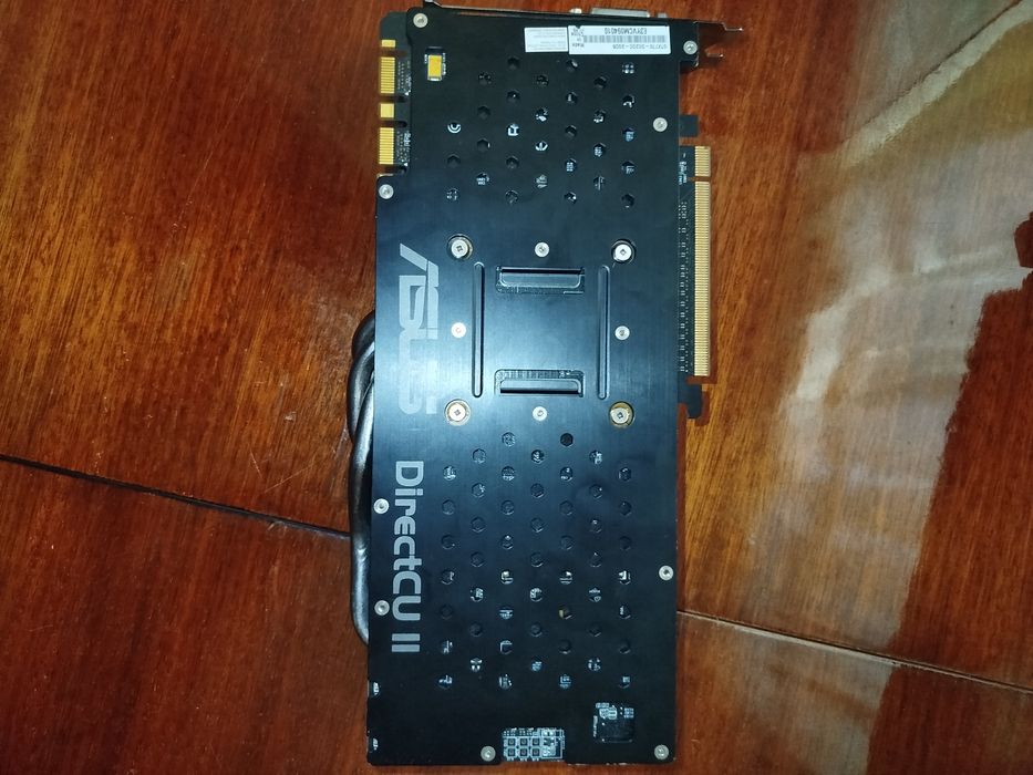 Продам видеокарту gtx770