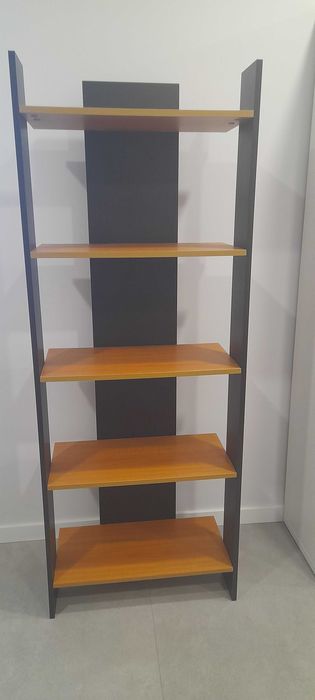Estante como nova