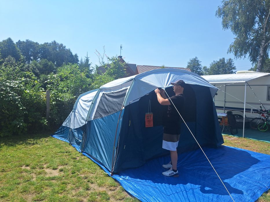 Namiot arpenaz 5.2 black plus trap