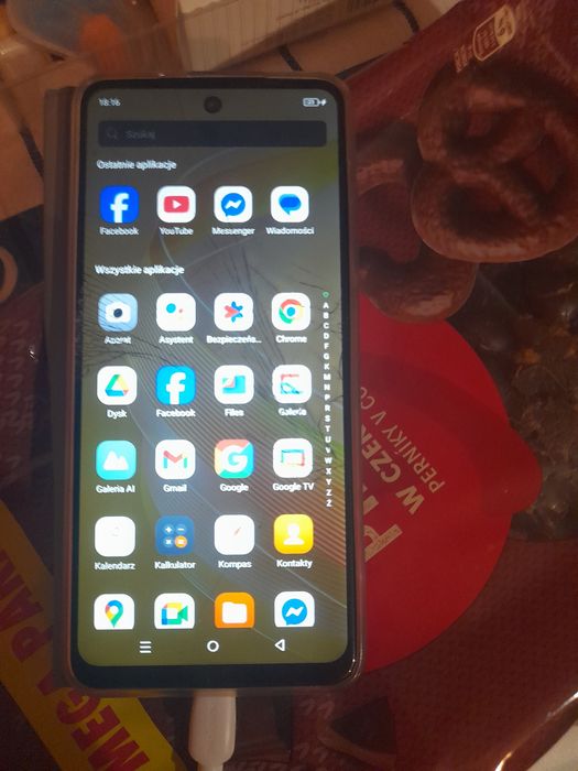 Smartfon Infinix Smart 8