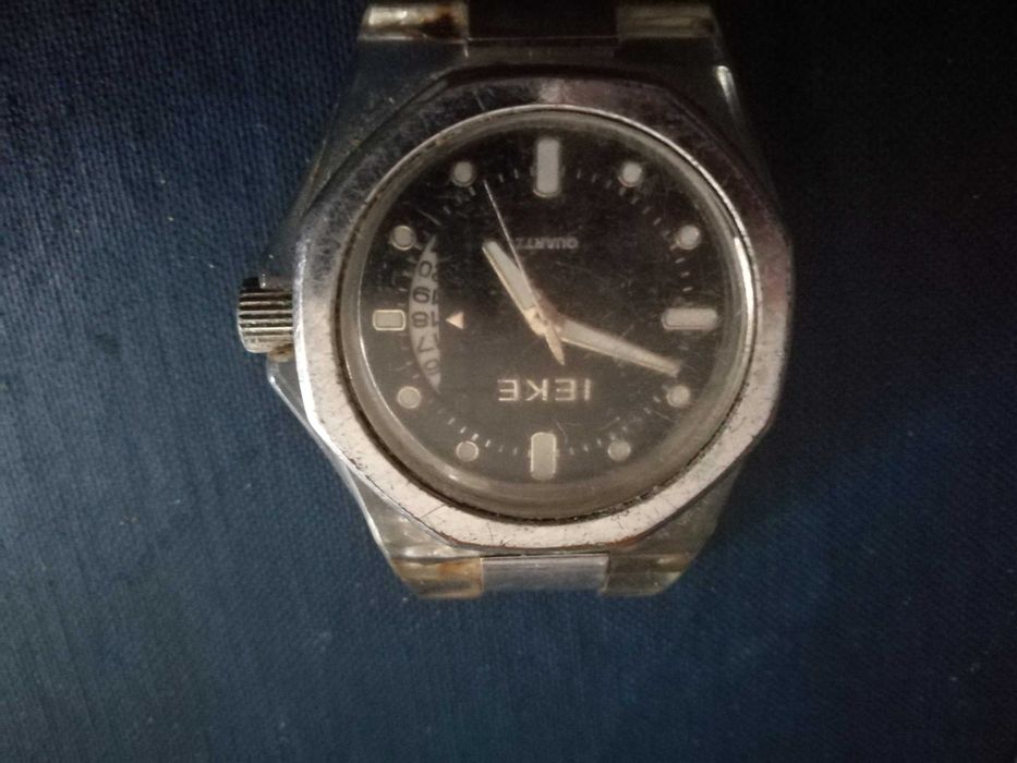 5 relógios para peças e colecionador 5 euros cada