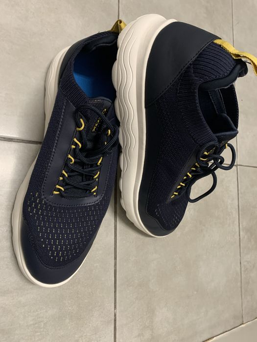Calcado desportivo geox