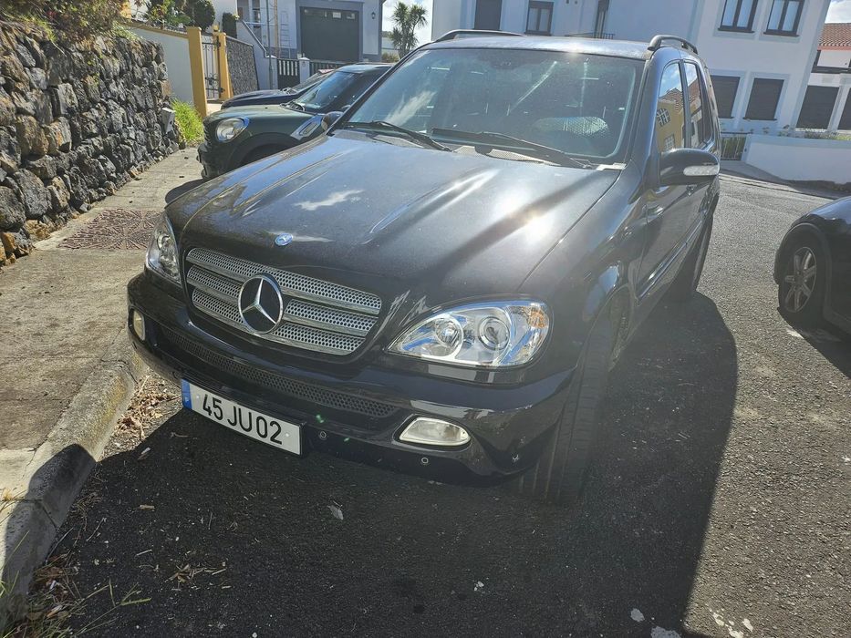 Mercedes-Benz ML 320 Standard