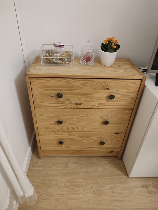 Cómoda IKEA RAST em Pinho – 3 Gavetas | Móvel de Quarto / Arrumação