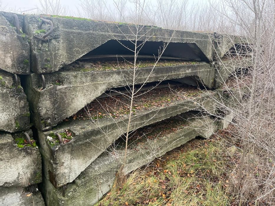 Продам железобетонные плиты 12х3м