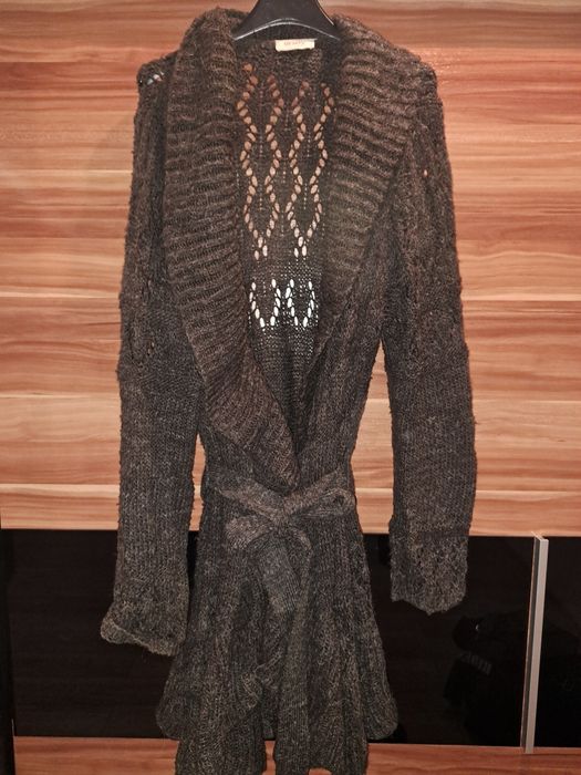 Swetr kolor brązowy