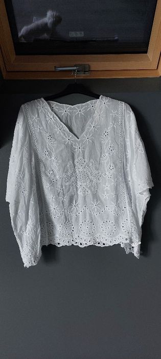 New Collection Biała letnia bluzka haft boho One Size