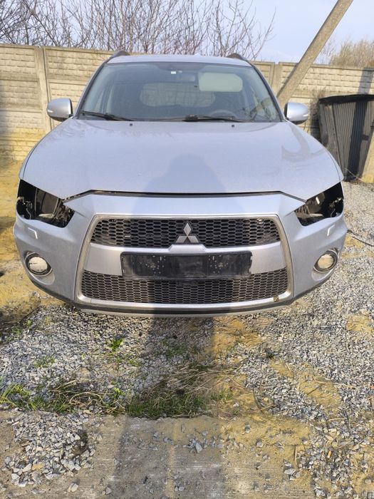 Розборка Mitsubishi outlander Бампер і тд..
В наявності багато б/у ори