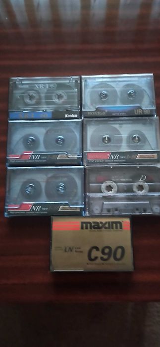 Кассеты аудио записей