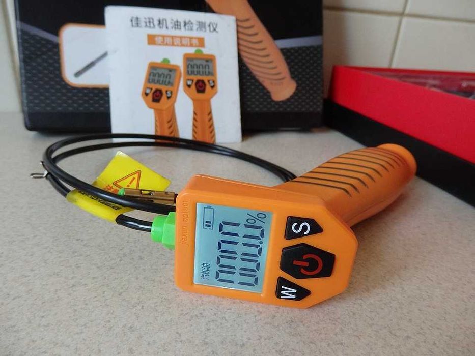 Tester jakości oleju silnikowego z diodą LED