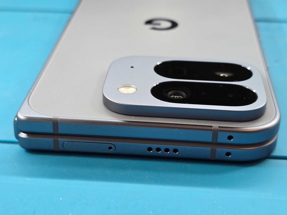 Używany - Google Pixel 10 Pro Fold 5G 256GB Szary - GSM Baranowo