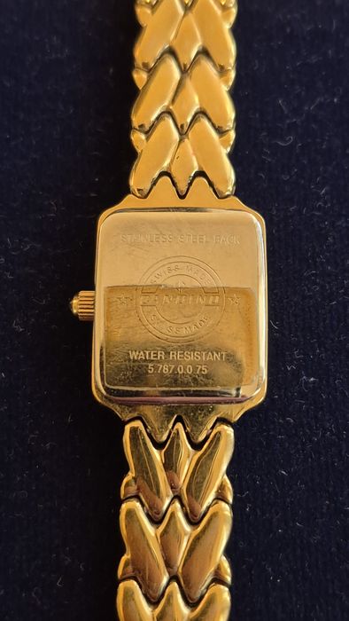 Женские кварцевые часы Candino. Швейцария.