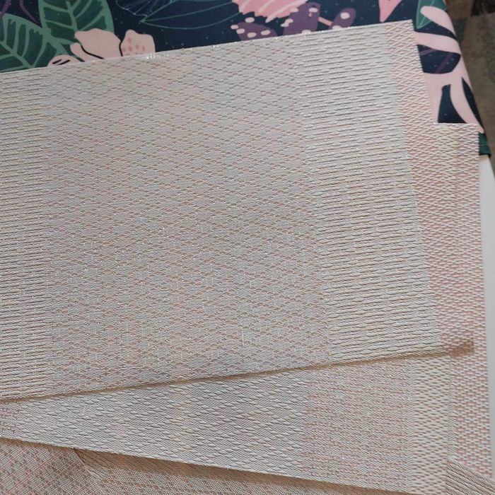 Podkładki na stół nowe