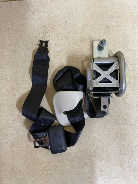 Tesla Model S SR ремінь безпеки