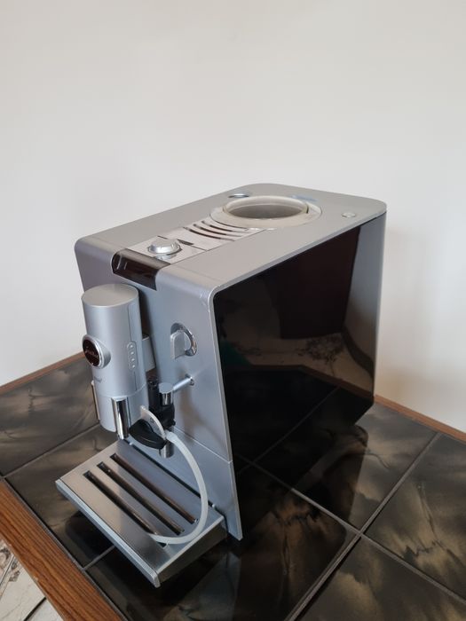 Кофемашина Jura Ena5