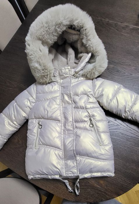 Зимова куртка для дівчинки