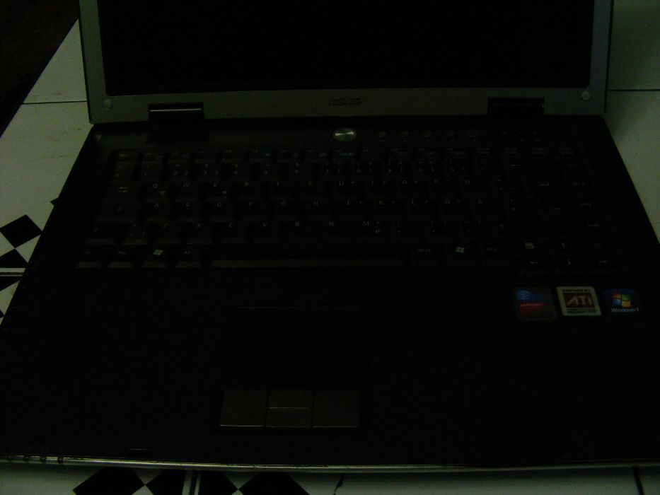 sprzedam LAPTOP ASUS M6000