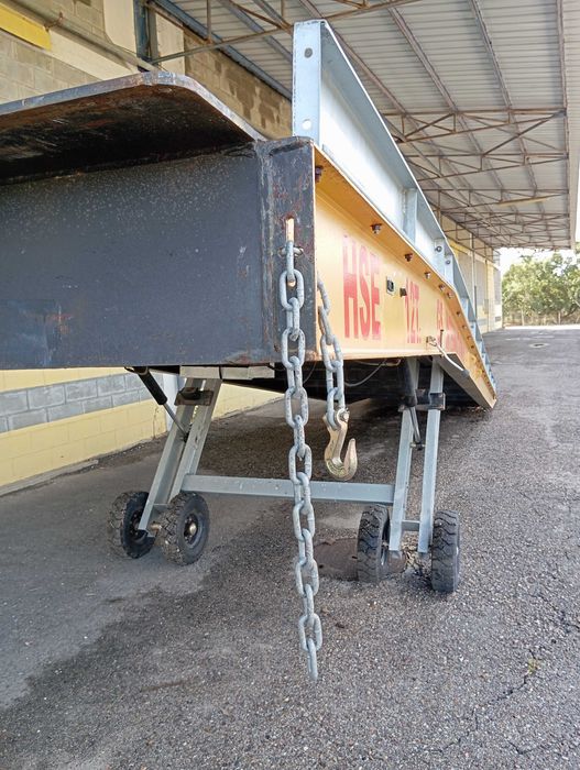 Rampa de carga Móvel Elétrica - HSE 12TN