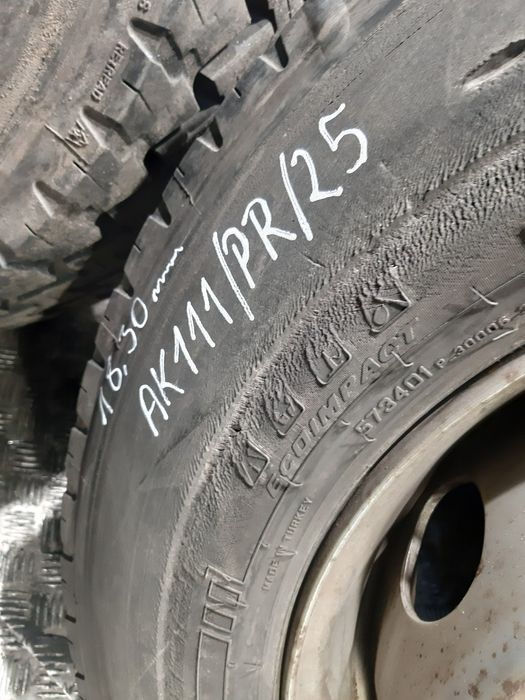 Koła Felgi Opony 4X Retread Pirelli Mc:01 275/70 R22.5