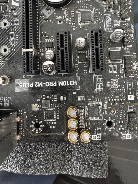 Zestaw i5-8500 + Płyta MSI H310M PRO-M2 PLUS + Chłodzenie RGB Segotep