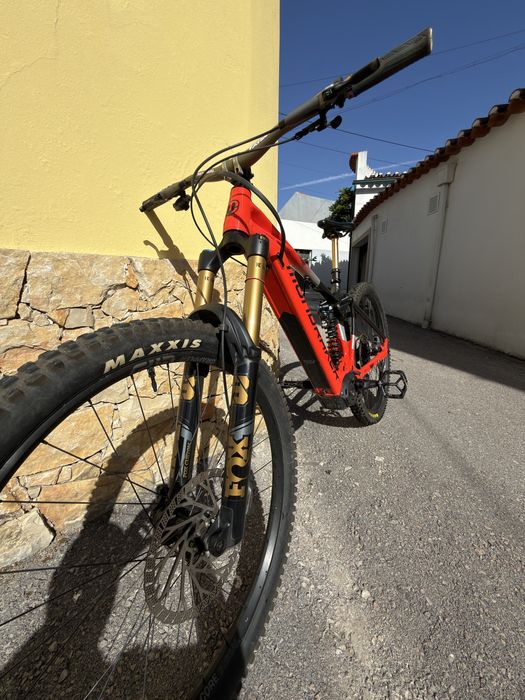 Mondraker Level RR 2024 (tamanho M)