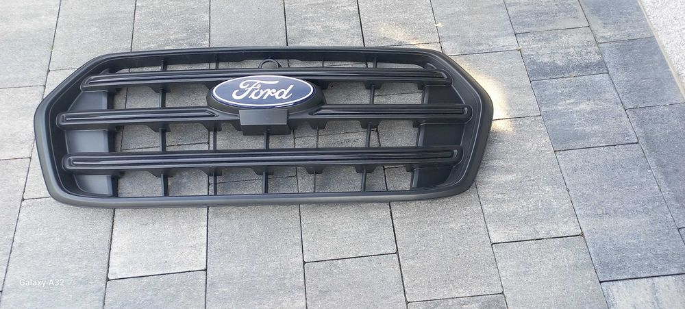 Grill atrapa ford transit mk9