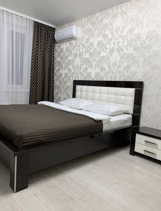 7 Небо здам затишну 1-кімнатну квартиру подобово ( ринок 7 км)