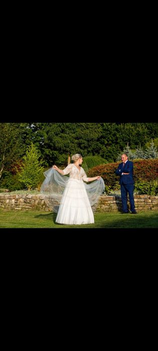 Suknia ślubna- kolor śmietankowy