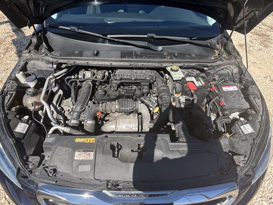 PEUGEOUT 308 2015