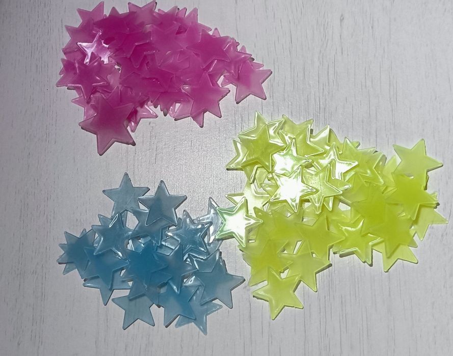 Adesivos luminosos para parede de estrelas que brilham no escuro