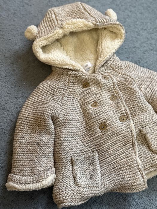 Вʼязана курточка 9-12м
