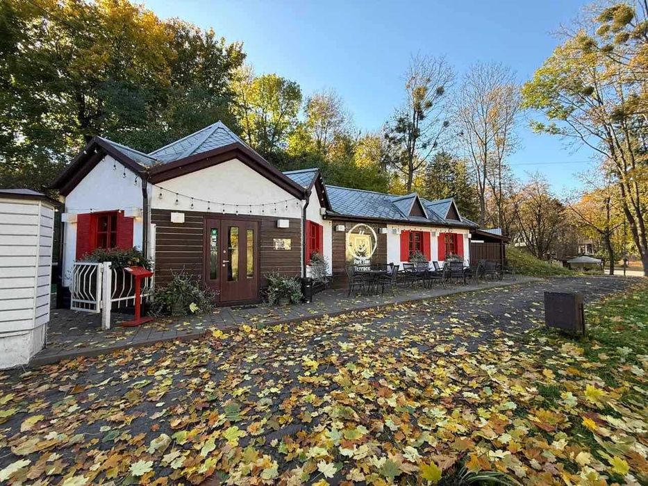 Приміщення під кафе 73 м² з літнім майданчиком у ПАРКУ