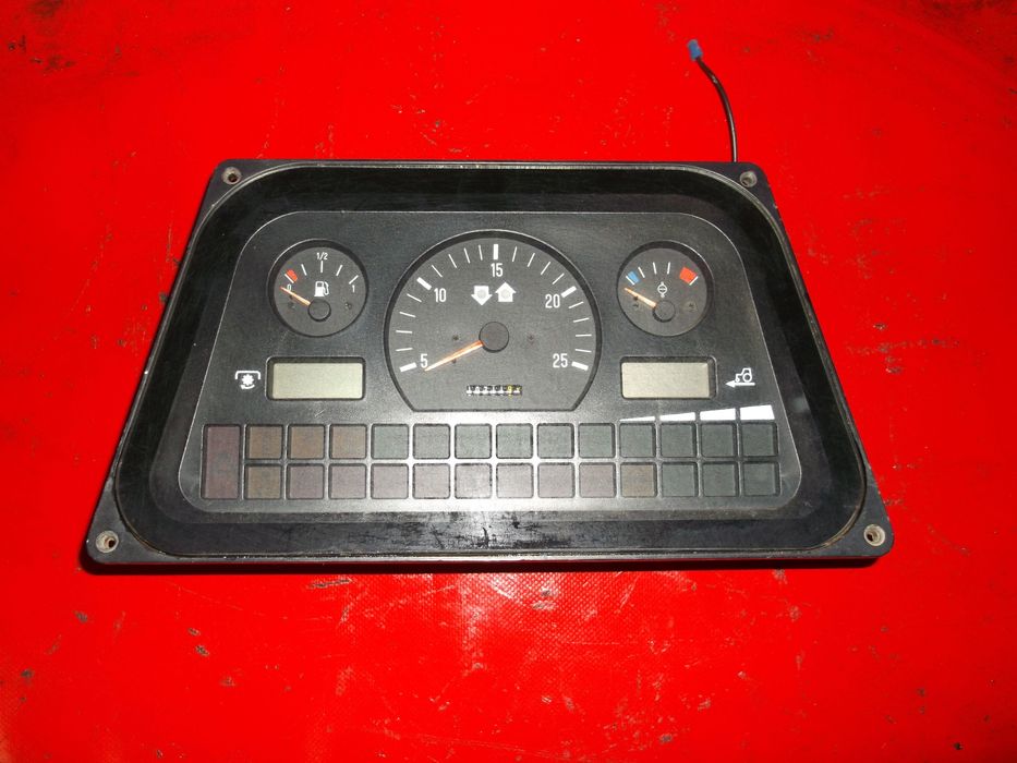 Massey Ferguson 8220/8240/8260-licznik,ehr,sterownik,komputer,tuz-