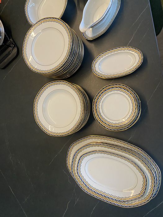 Dishware Set - Plate Set478410624090122243