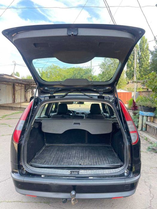 FORD FOCUS 2007 VIN WF0WXXGCDW7E67633 фото оголошення 3 з 10