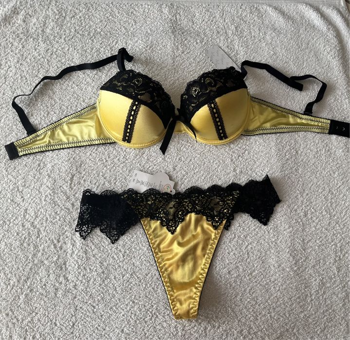 NOWY zestaw bielizny