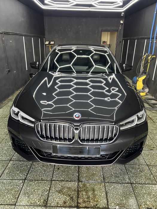 Detailing. Myjnia ręczna. Pranie tapicerki. Korekta lakieru