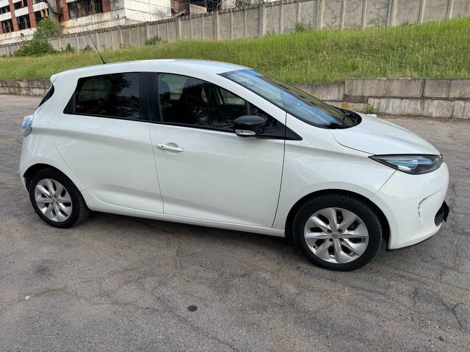 RENAULT ZOE 2017 VIN VF1AGVYF057025221 фото оголошення 4 з 24
