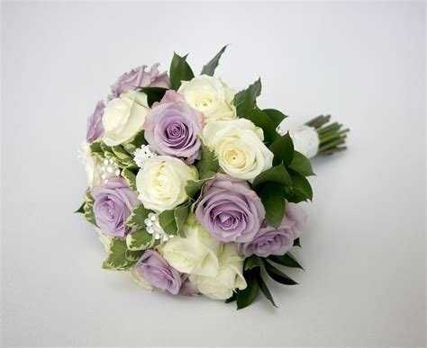 Arranjo de flores naturais para Bouquet de Noiva e Damas de Honor