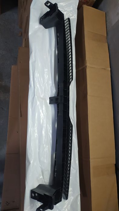 Vw Tiguan кронштейн бампера