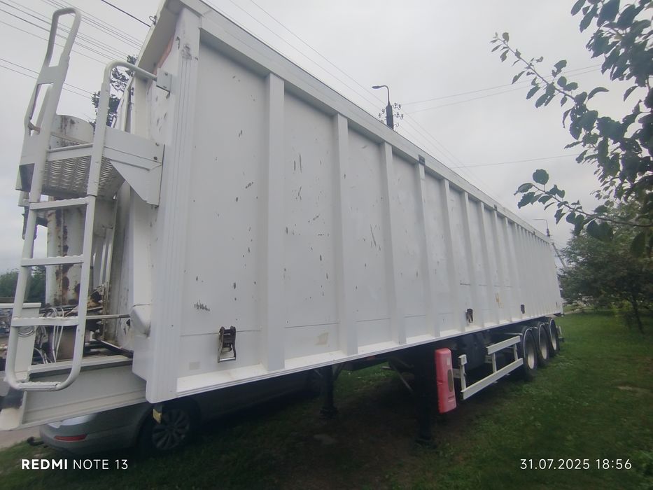 Benalu 2005 року