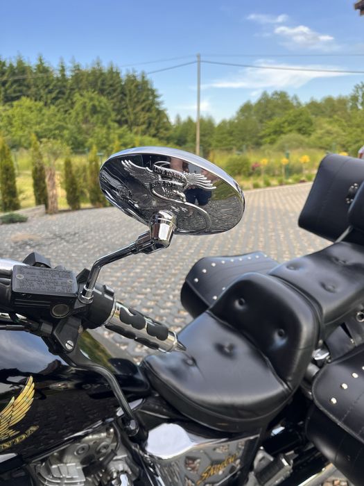 Motocykl honda shadow 700 vt