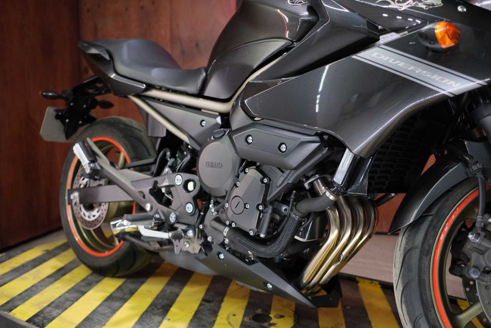 Yamaha XJ6 Diversion із Японії