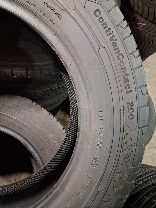 ШИНЫ Б/У 215/65 R16C Continental ContiVanContact 200