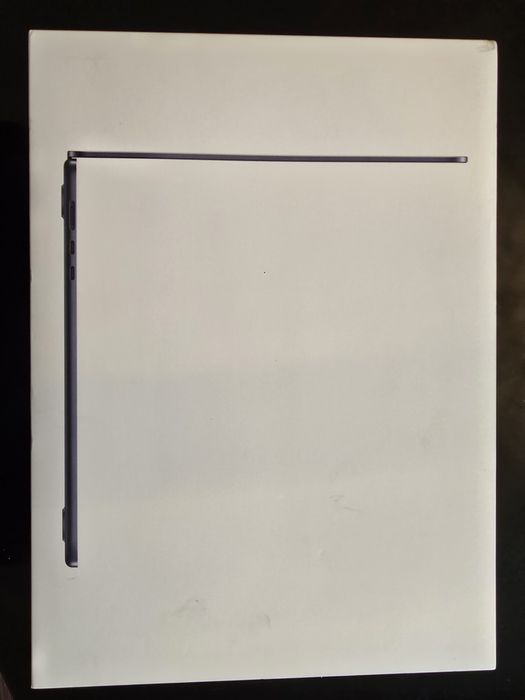 MacBook Air 15” M4 (2024) 24GB/512GB • USA • gwarancja do 09/2026 •